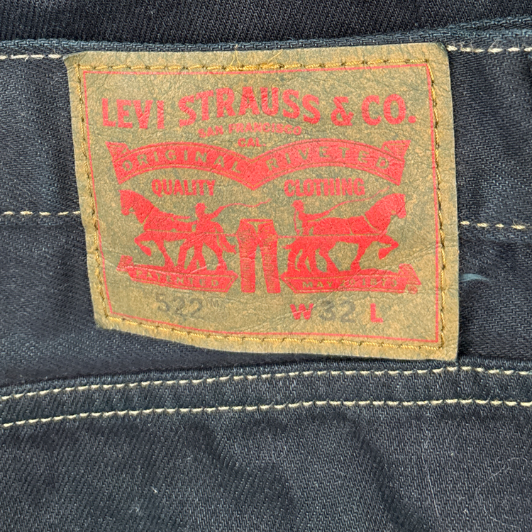 Levis