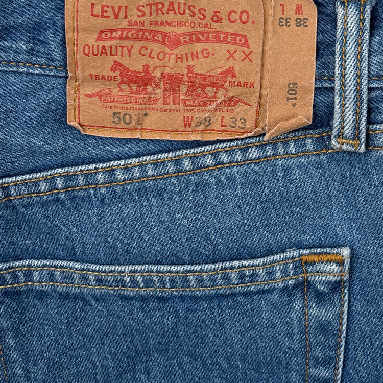 Levis