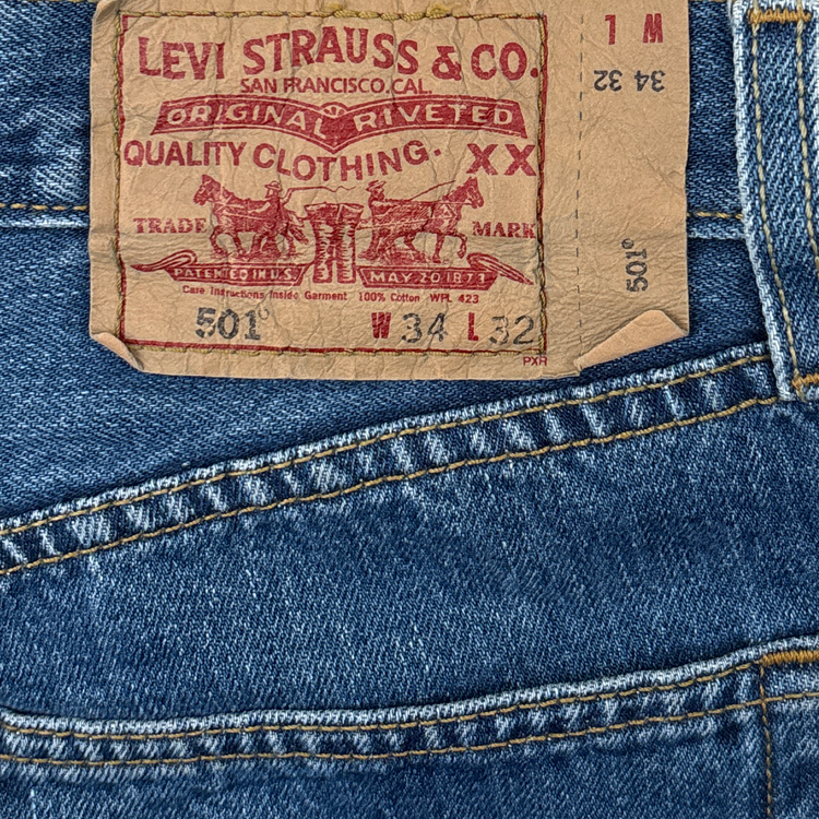 Levis