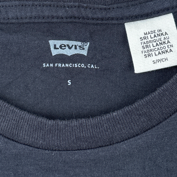 Levis