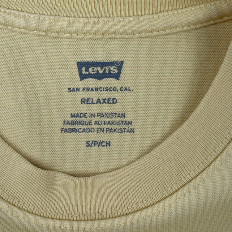Levis