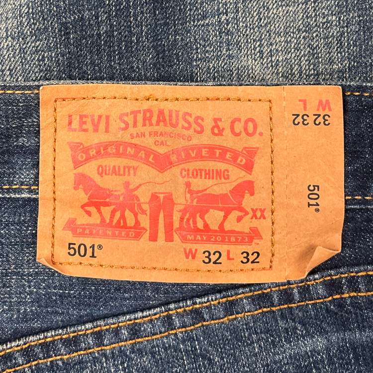 Levis
