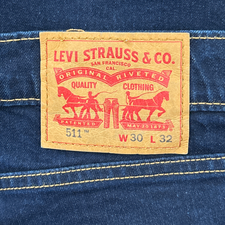 Levis
