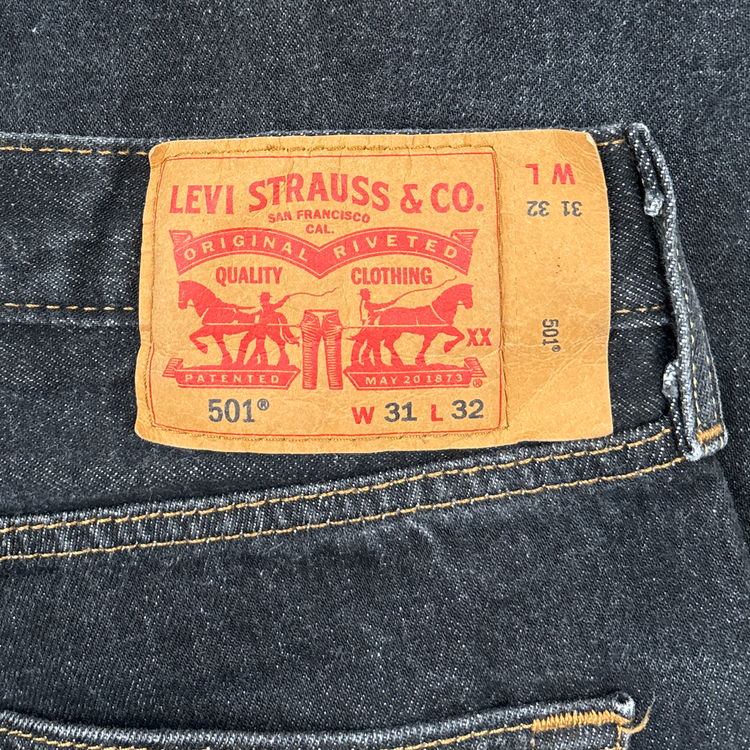 Levis