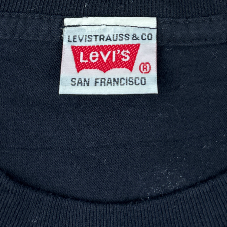 Levis