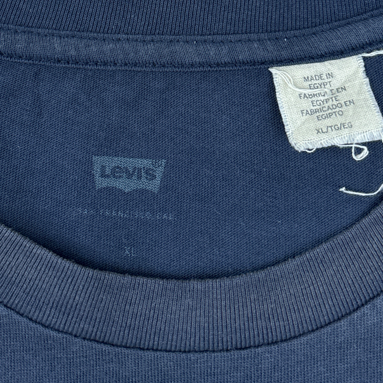 Levis