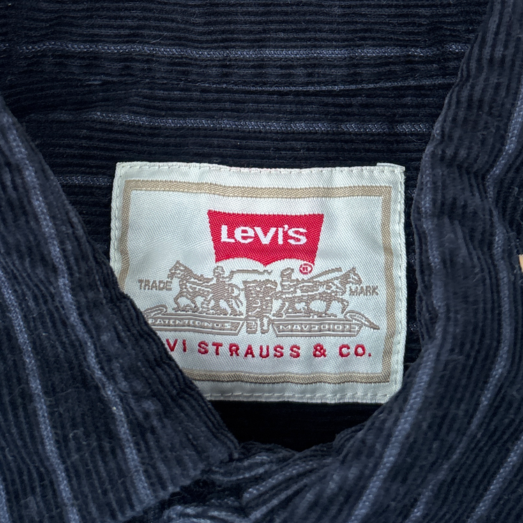 Levis