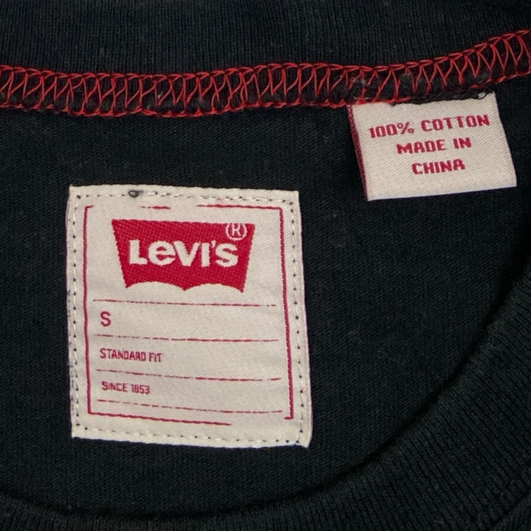 Levis