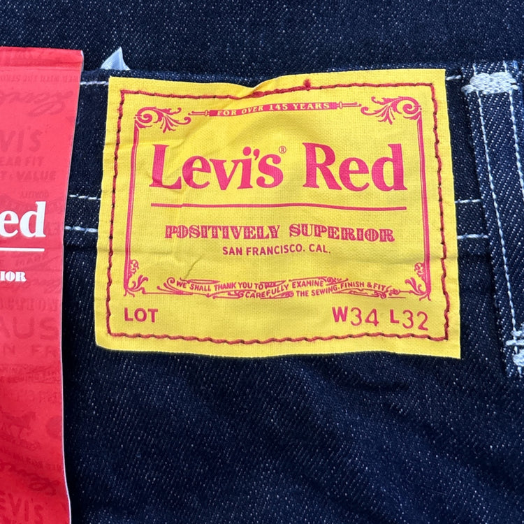 Levis