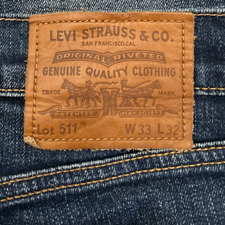 Levis