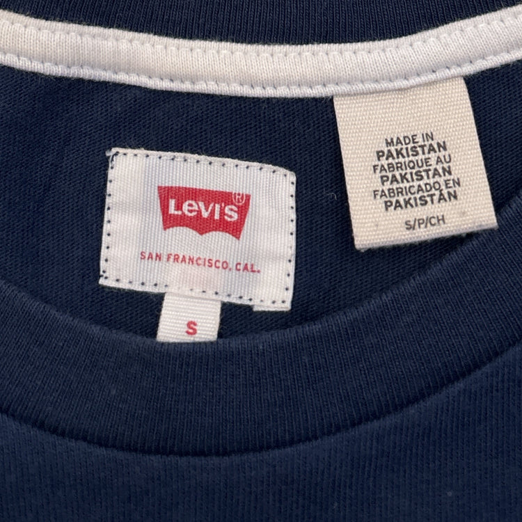 Levis