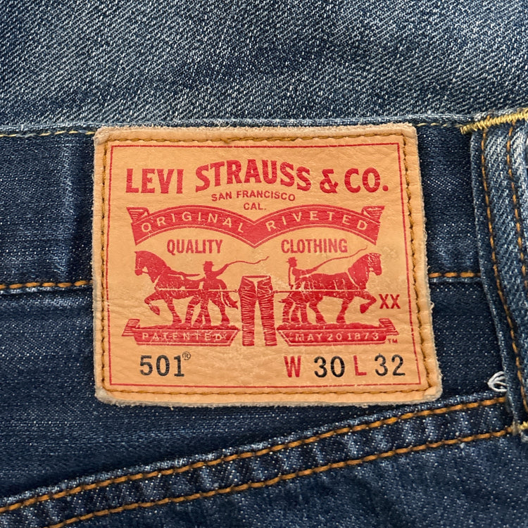 Levis