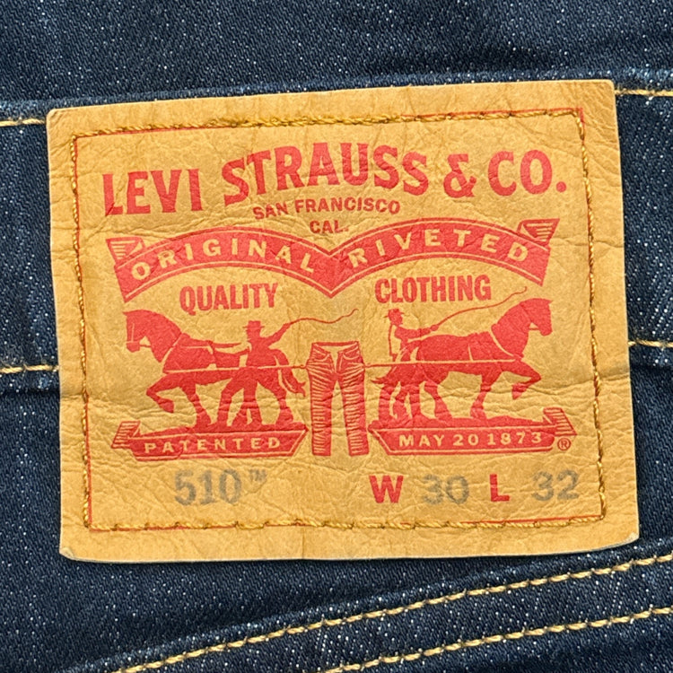 Levis