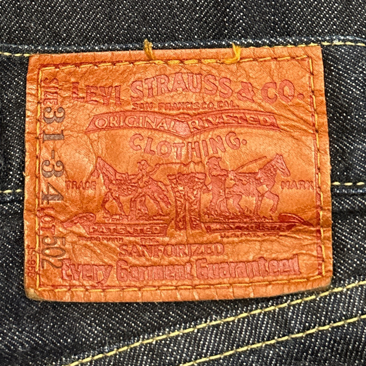 Levis