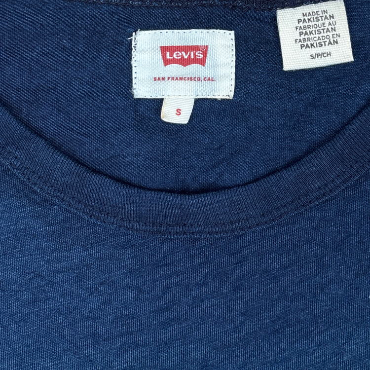 Levis