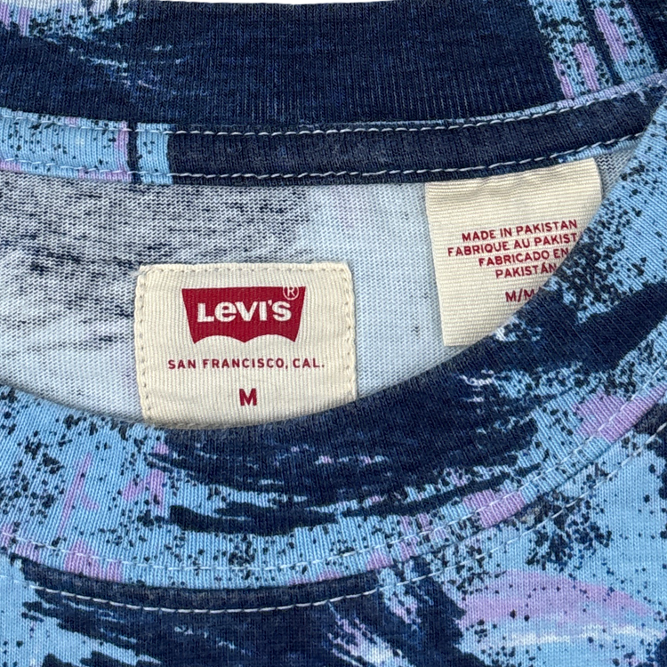Levis