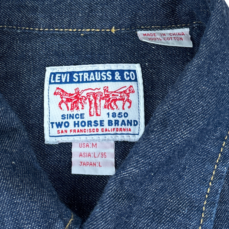 Levis