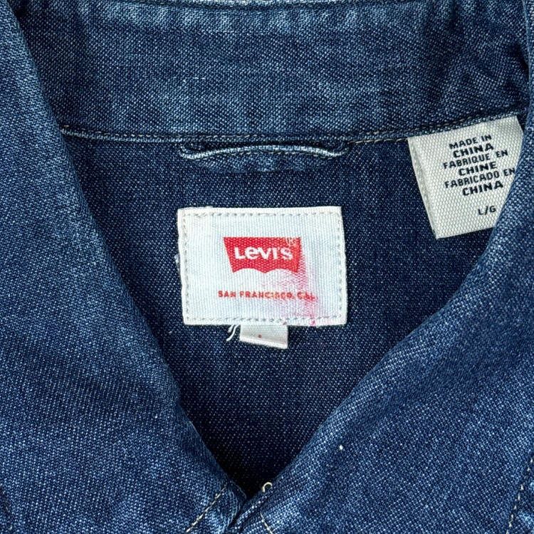 Levis
