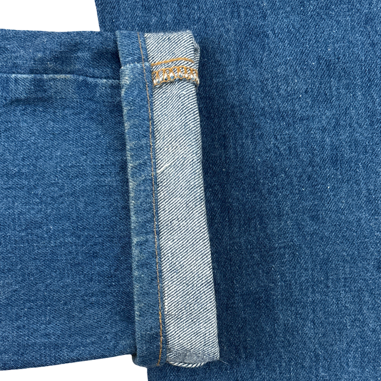 Levis