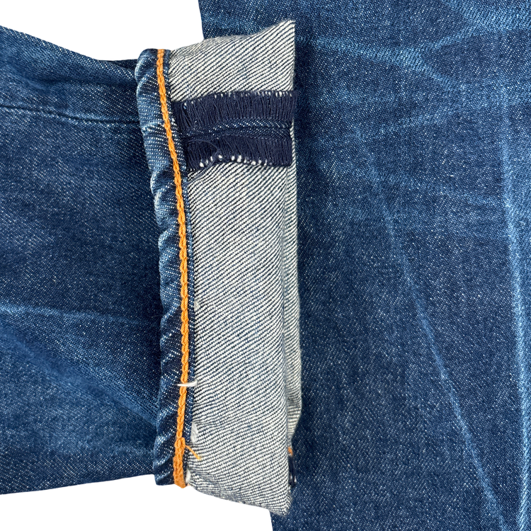 Levis