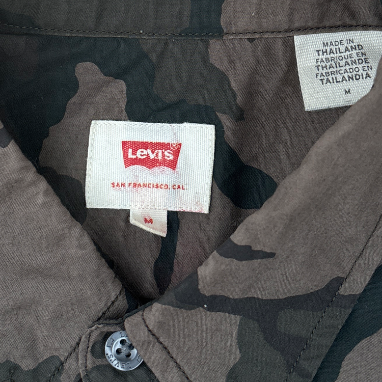 Levis