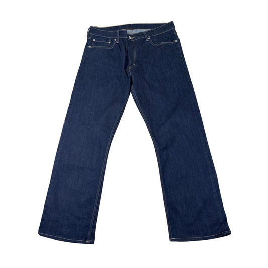 Levis