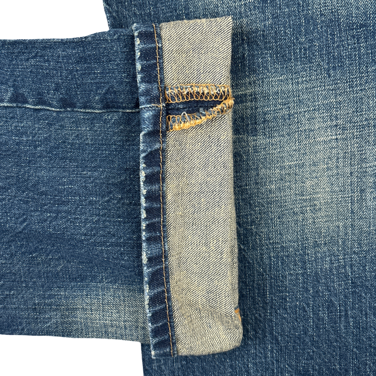 Levis