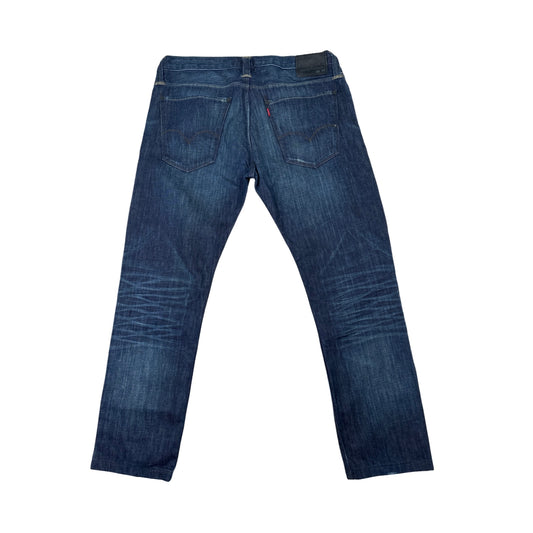 Levis