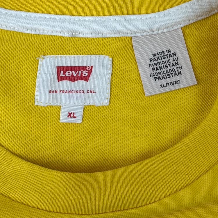Levis
