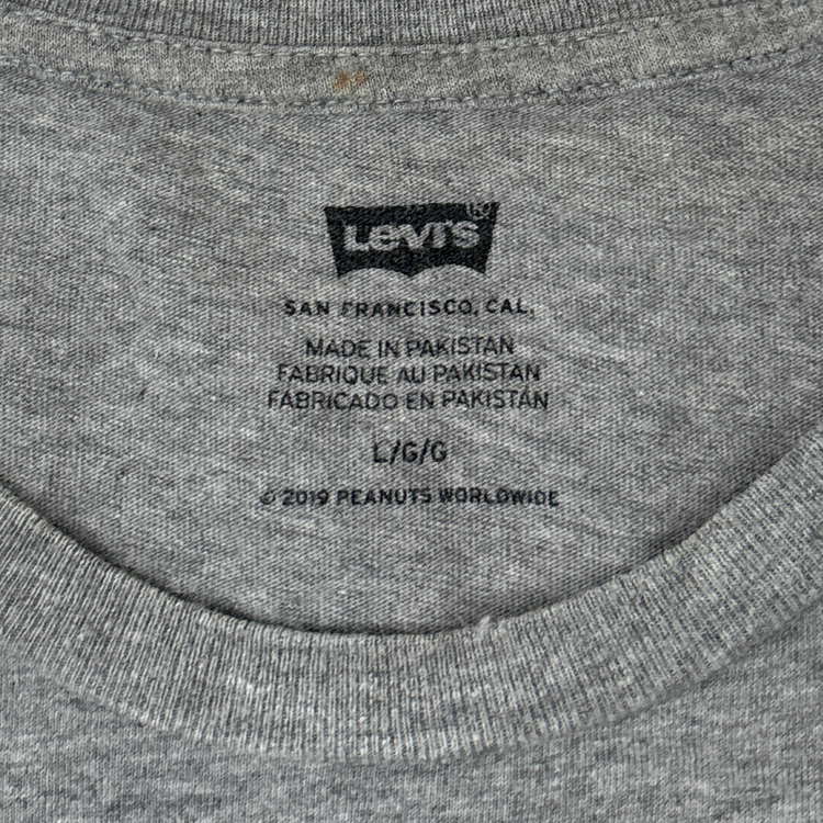 Levis