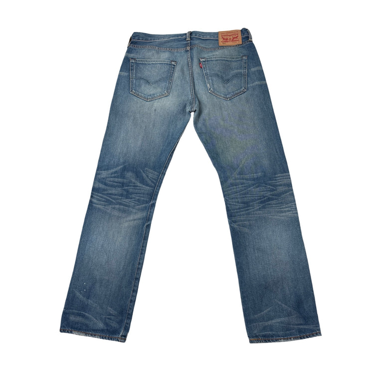 Levis