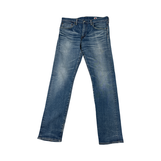 Levis