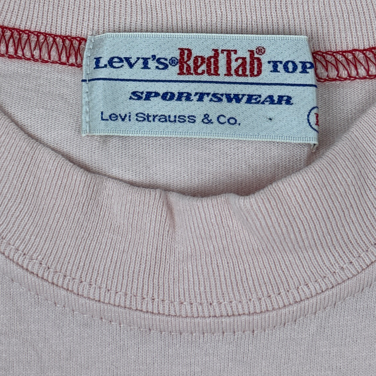 Levis