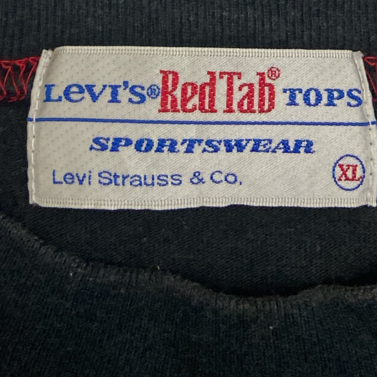 Levis
