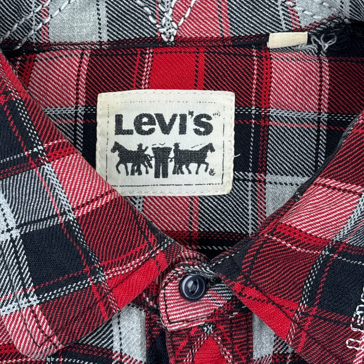 Levis