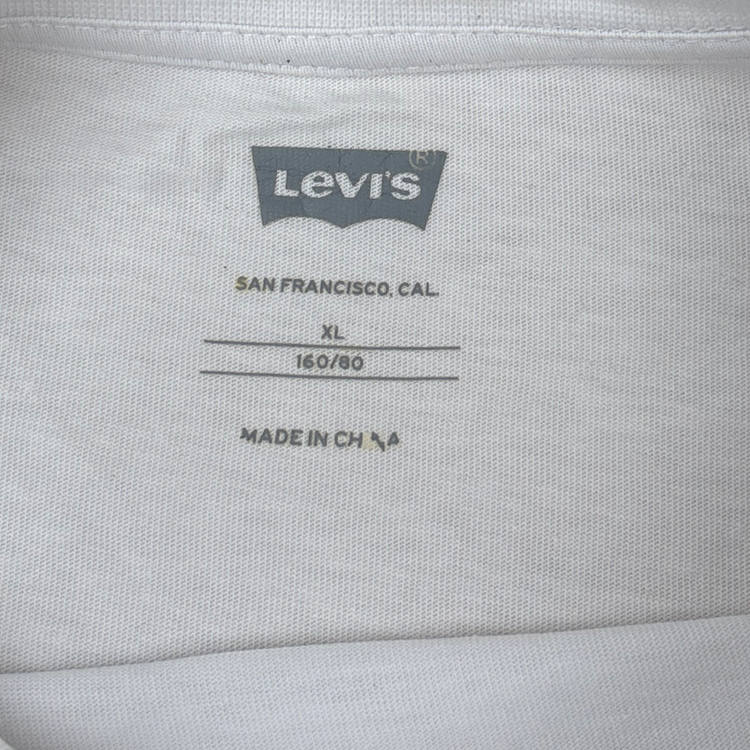 Levis