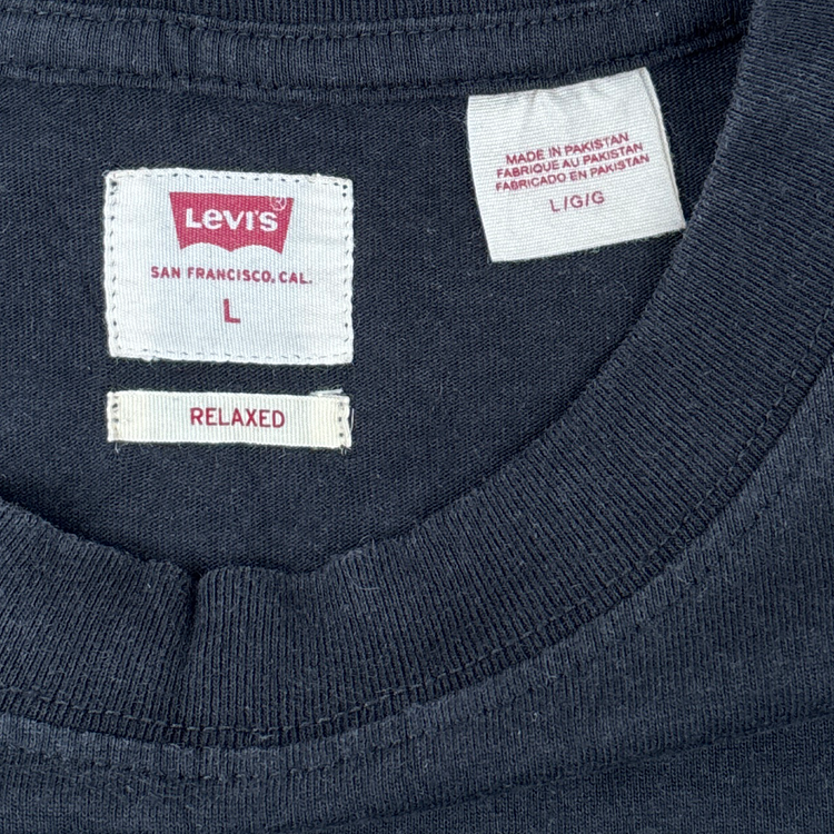 Levis