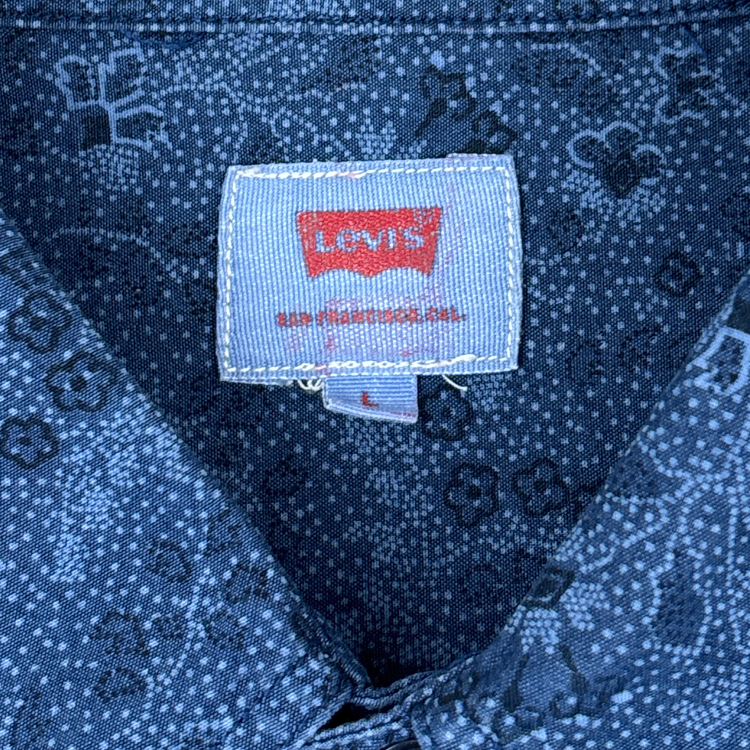 Levis