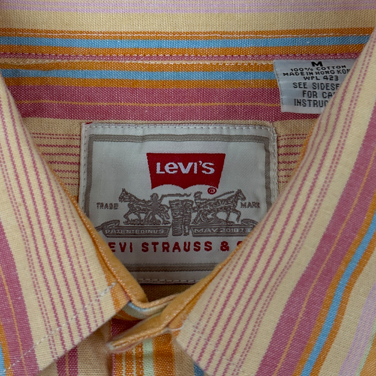 Levis