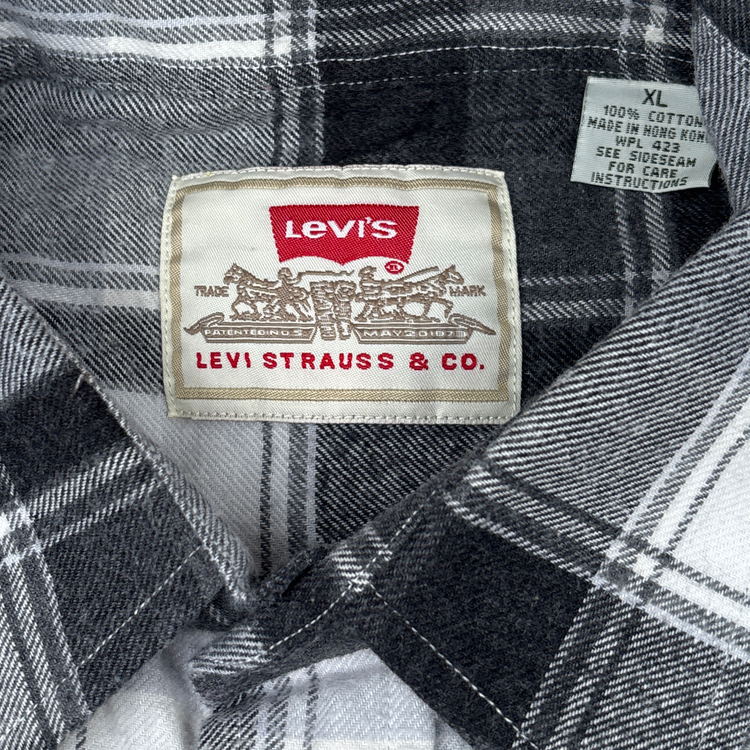Levis
