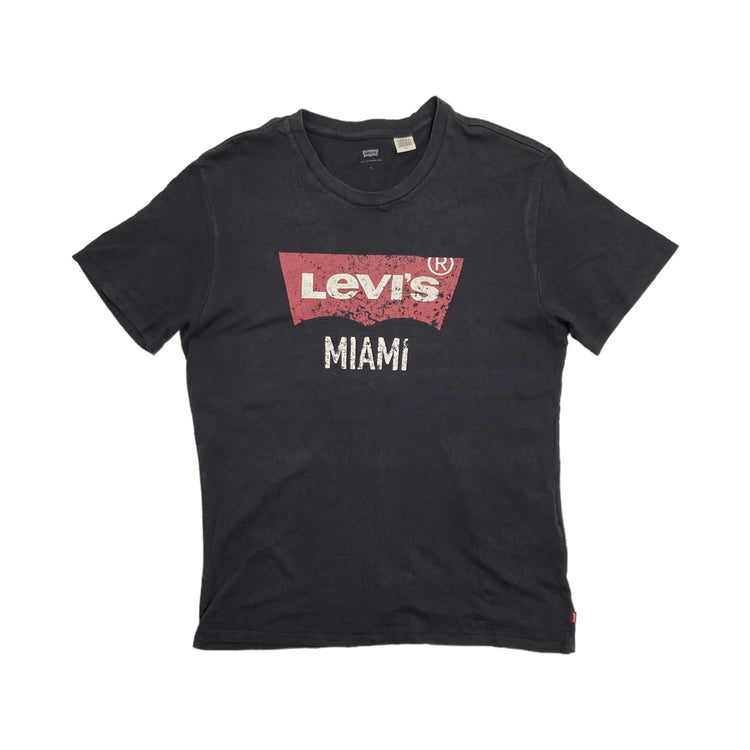 Levis