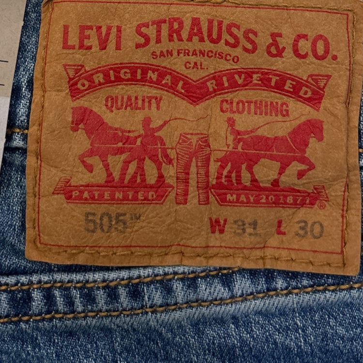 Levis