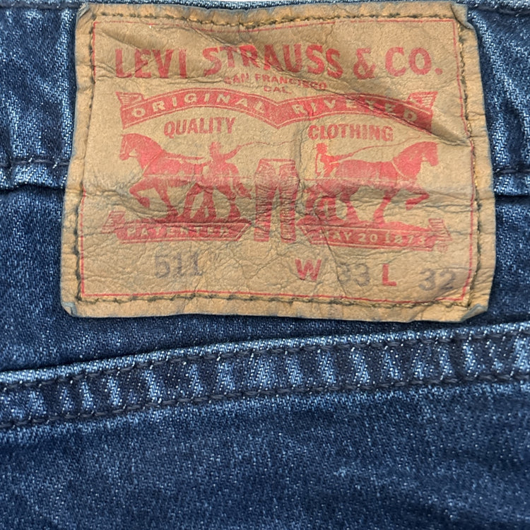 Levis