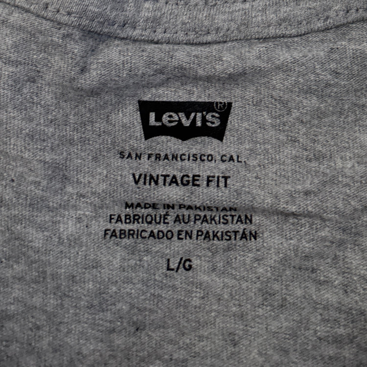 Levis