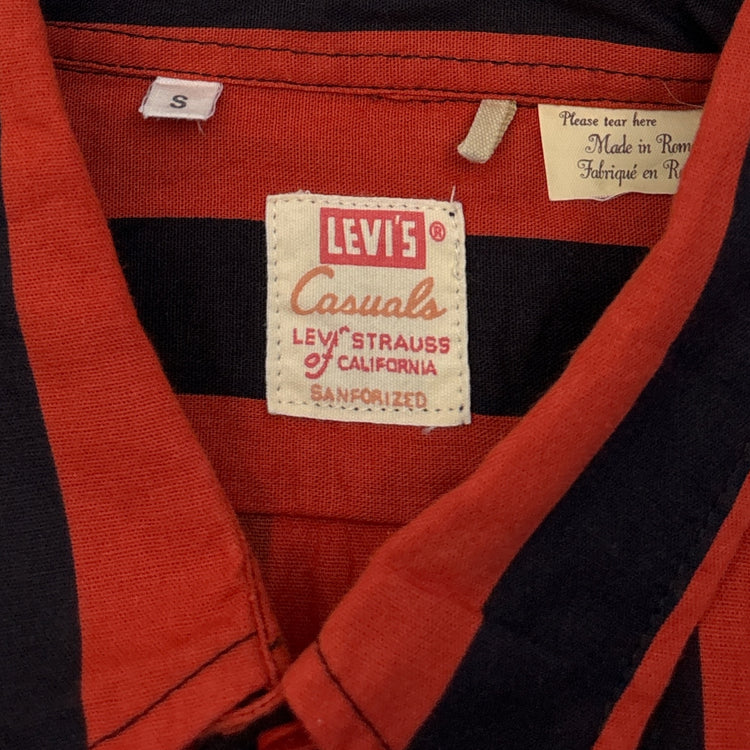 Levis