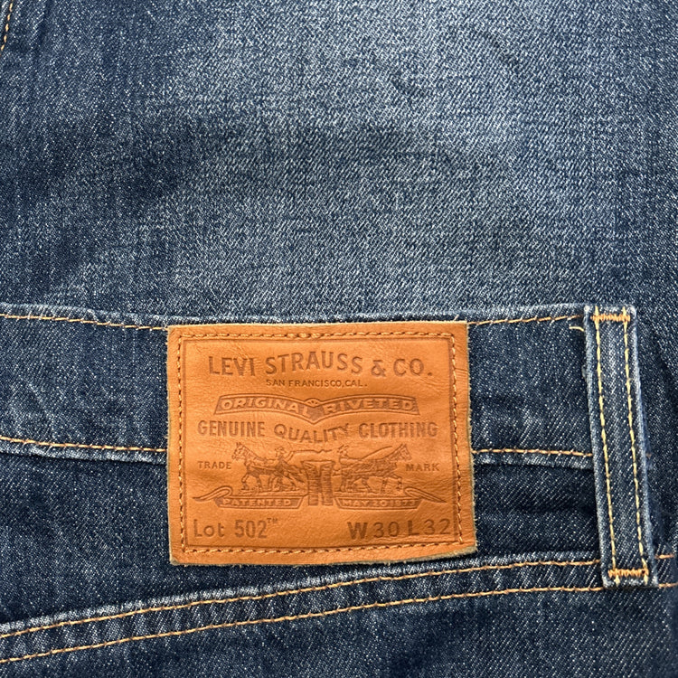 Levis