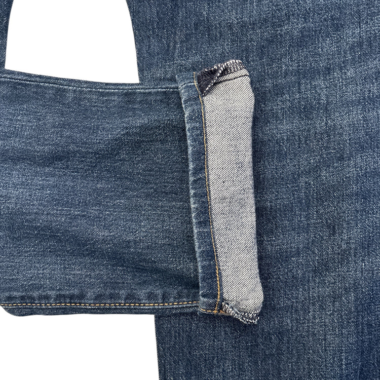 Levis