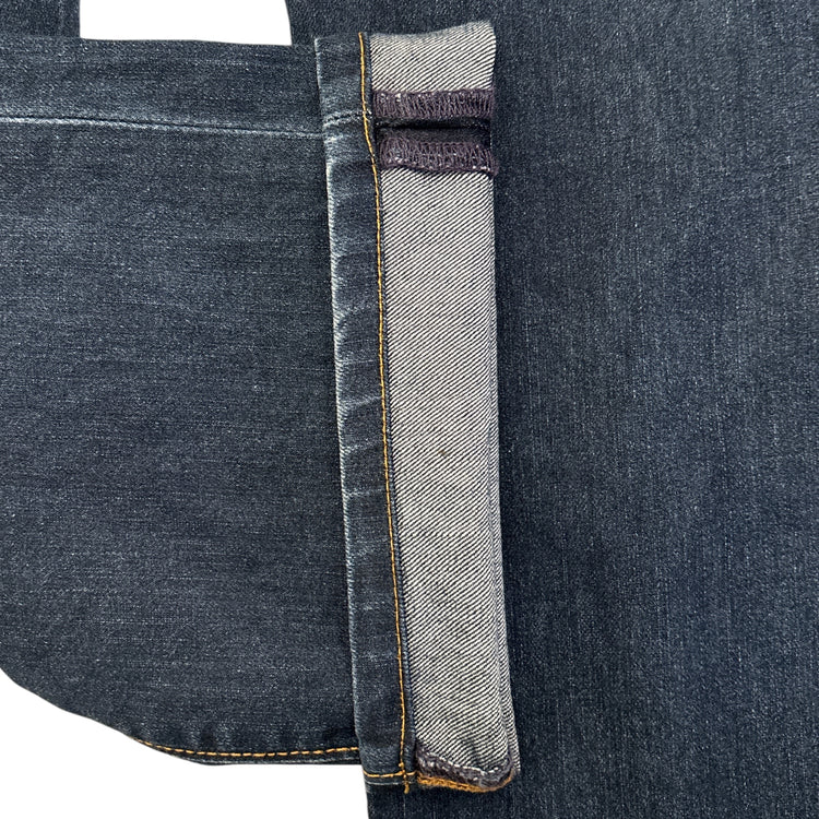 Levis