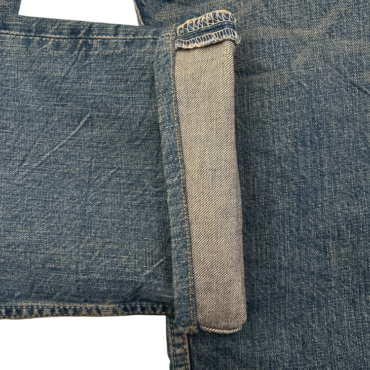 Levis