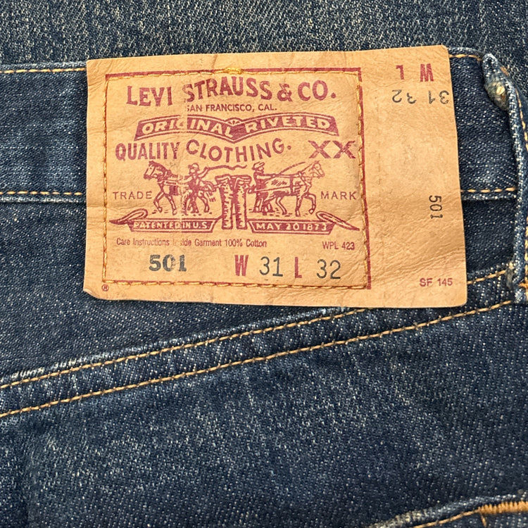 Levis